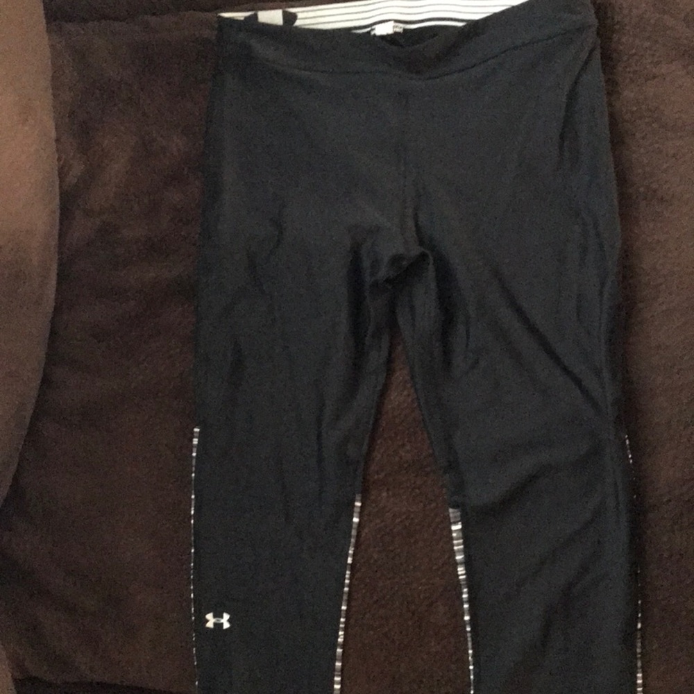 Women’s under armour Capris size large